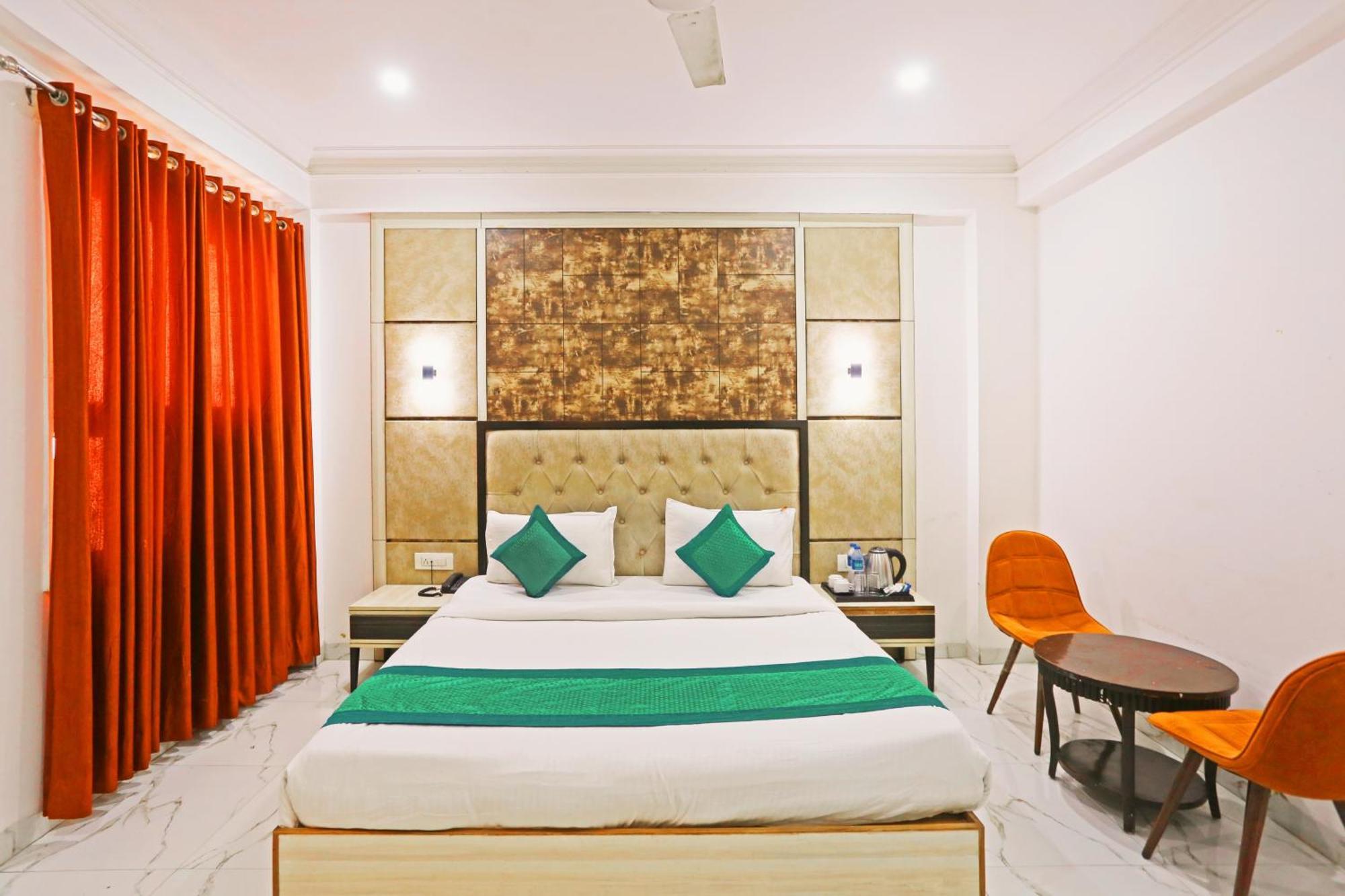 Hotel The Almora Residency - Complimentary Airport Trasnfer Nueva Delhi Exterior foto