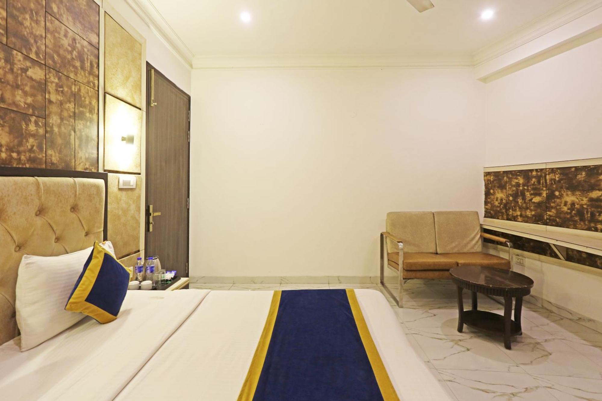 Hotel The Almora Residency - Complimentary Airport Trasnfer Nueva Delhi Exterior foto