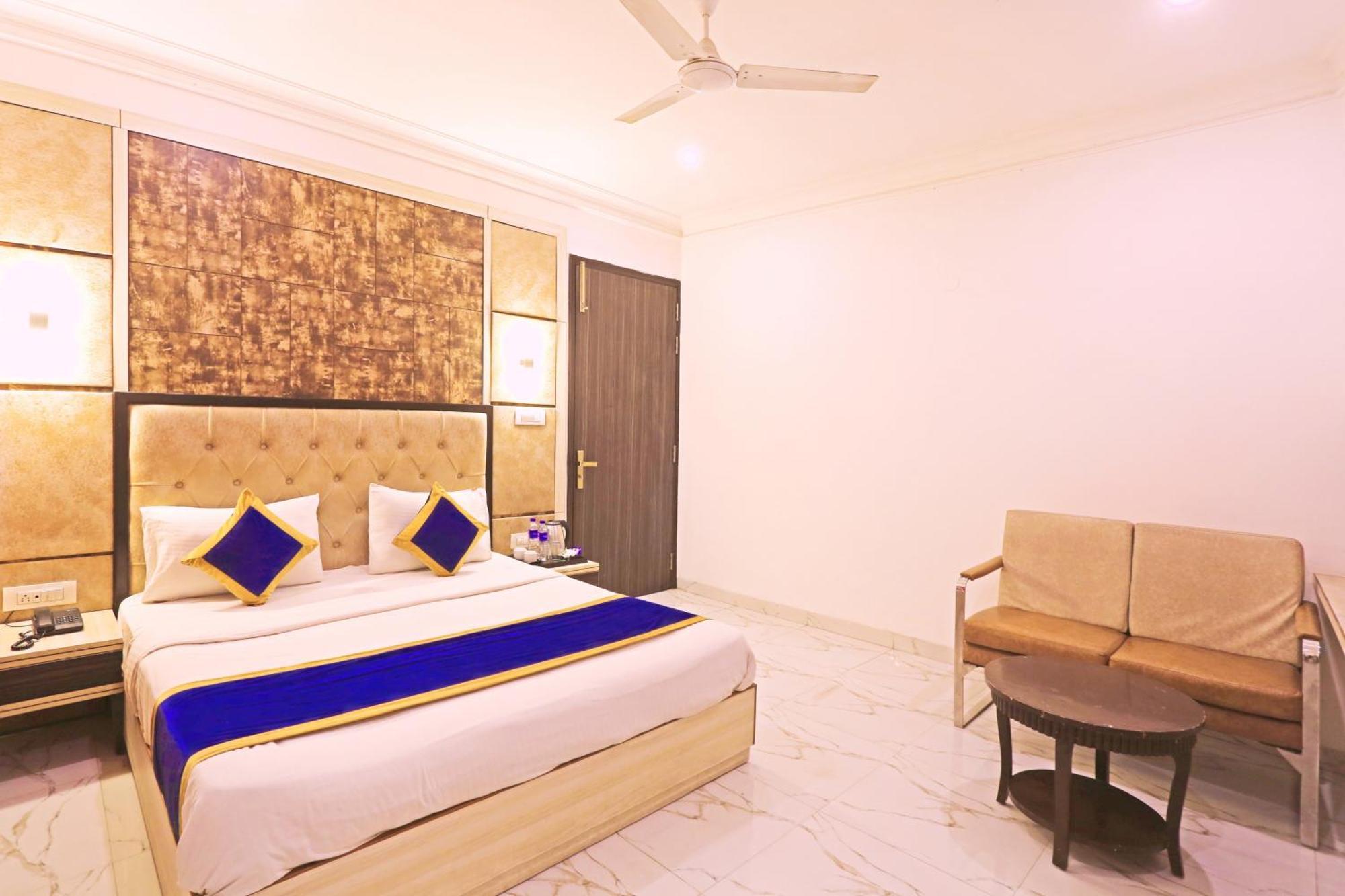 Hotel The Almora Residency - Complimentary Airport Trasnfer Nueva Delhi Exterior foto