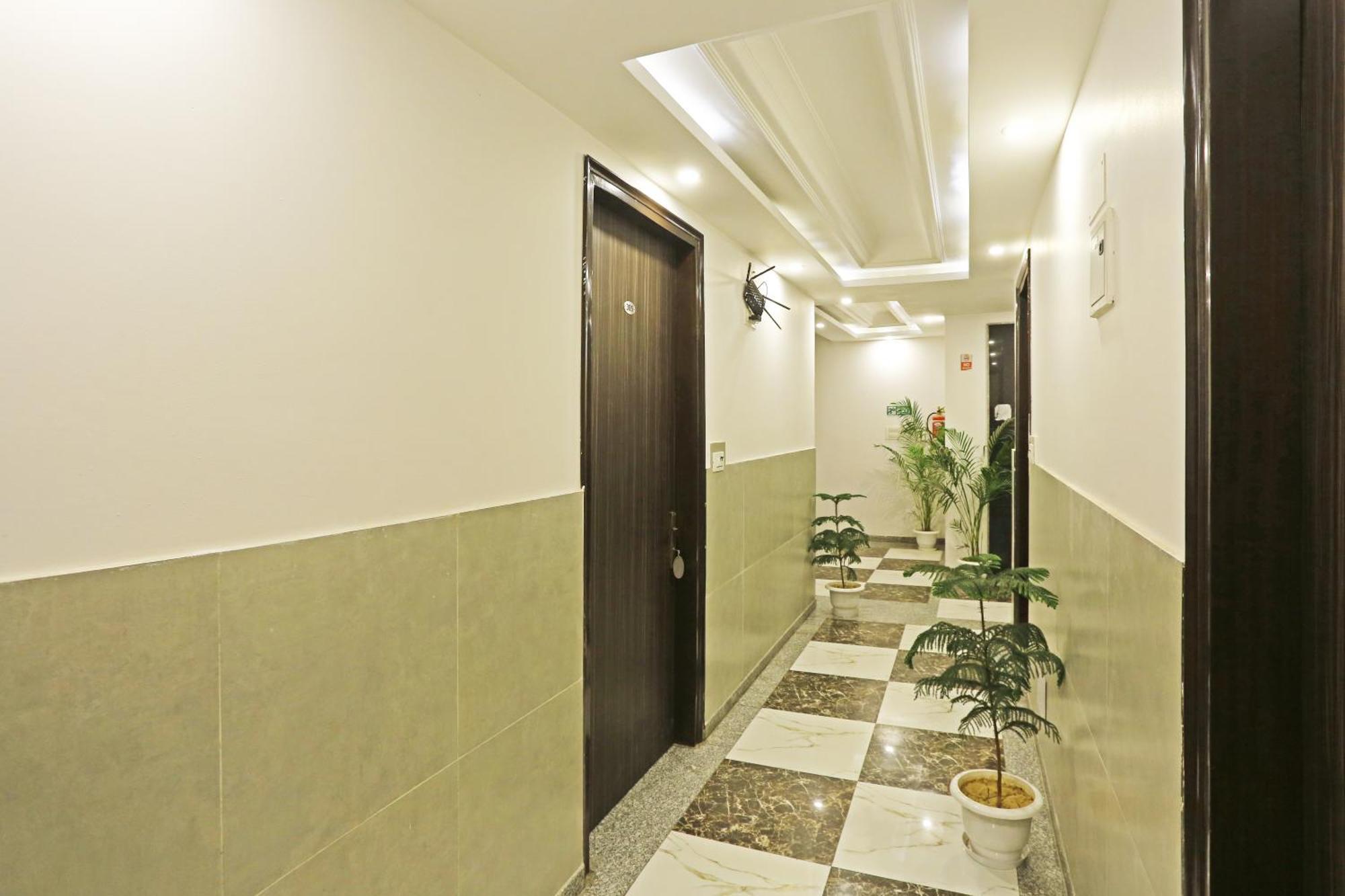 Hotel The Almora Residency - Complimentary Airport Trasnfer Nueva Delhi Exterior foto