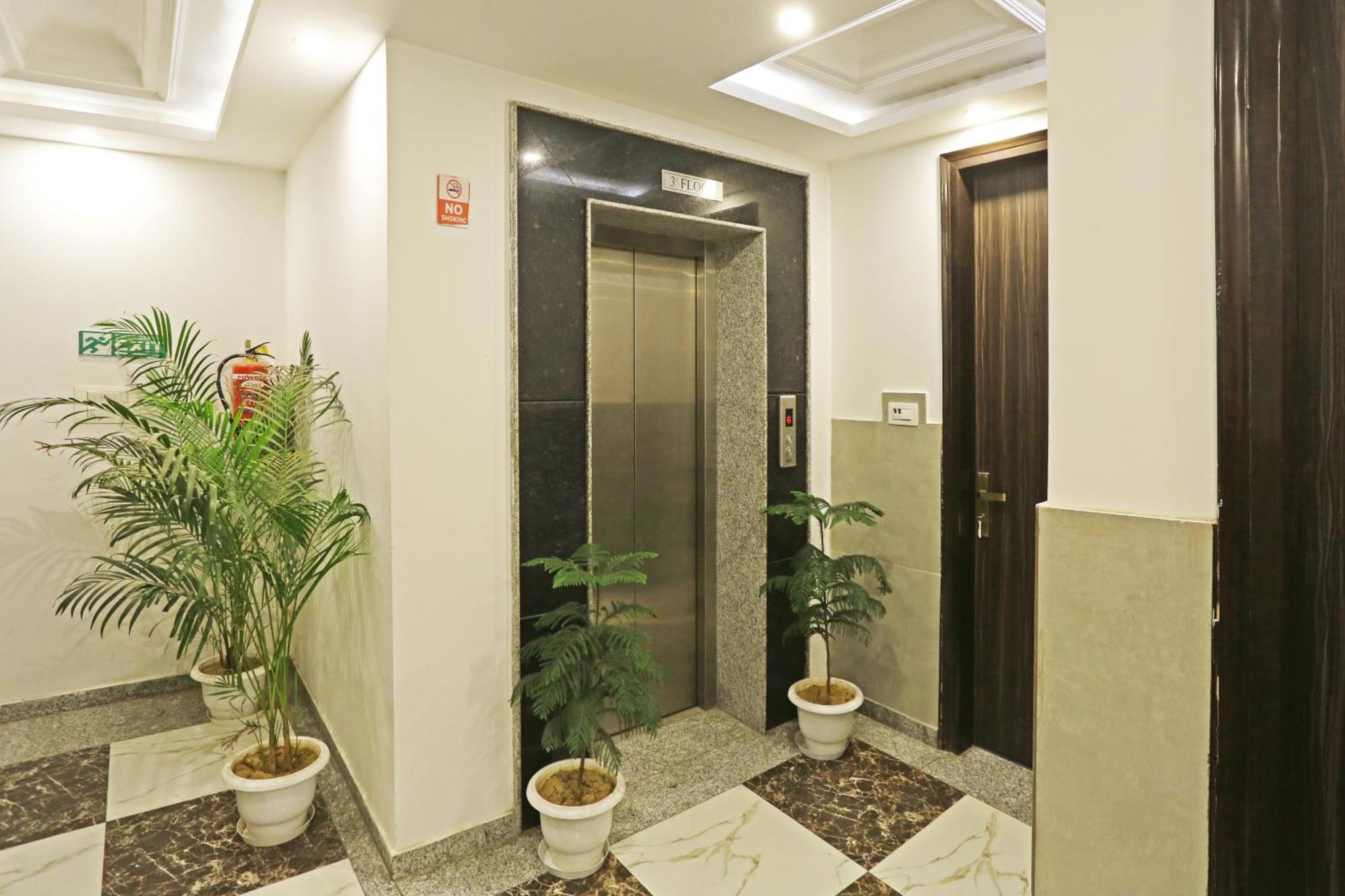Hotel The Almora Residency - Complimentary Airport Trasnfer Nueva Delhi Exterior foto